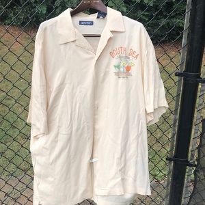 Loose fit shirtsleeve buttonup